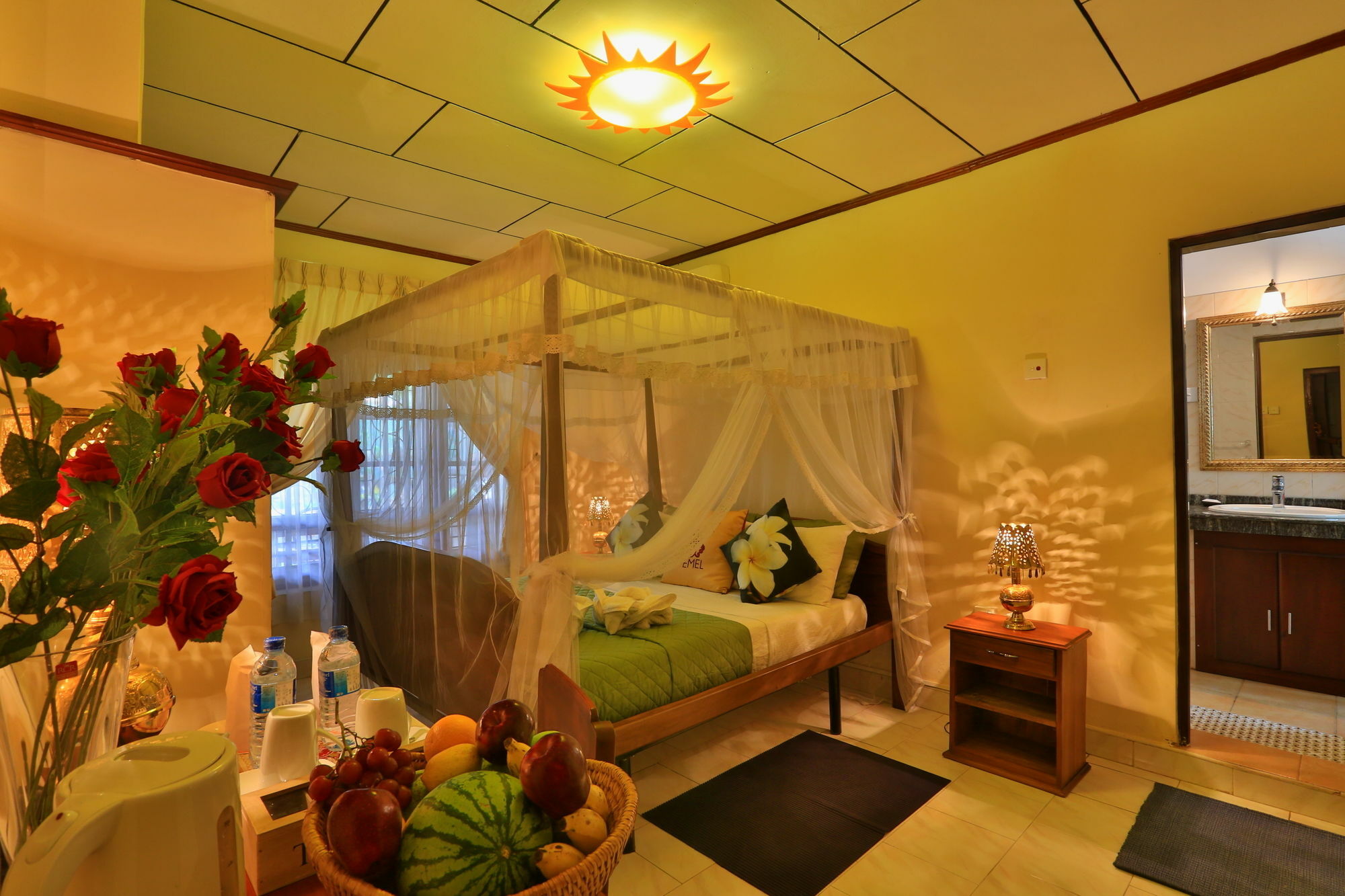 Emel Boutique Hotel Negombo Exterior photo